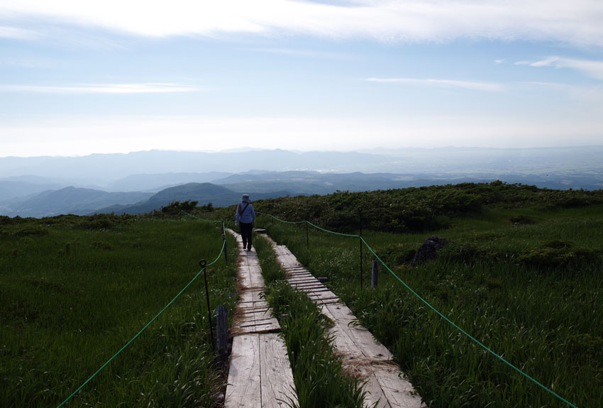 ���R��Ƀ���