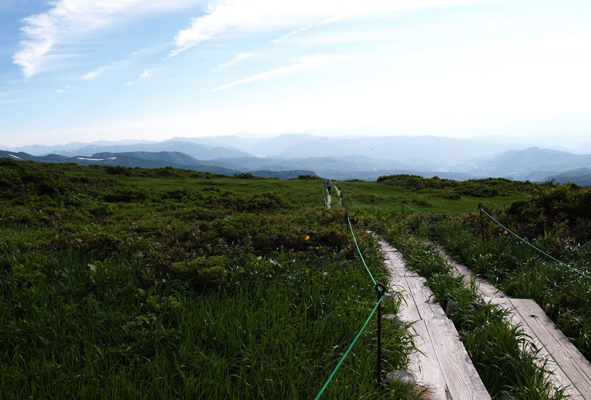 ���R��Ƀ���